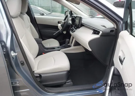 2025 Toyota Corolla Cross L from USA, damaged, VIN 7MUAAAAG8SV132903